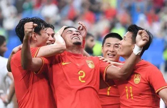 gay大陆年轻帅小伙2022上