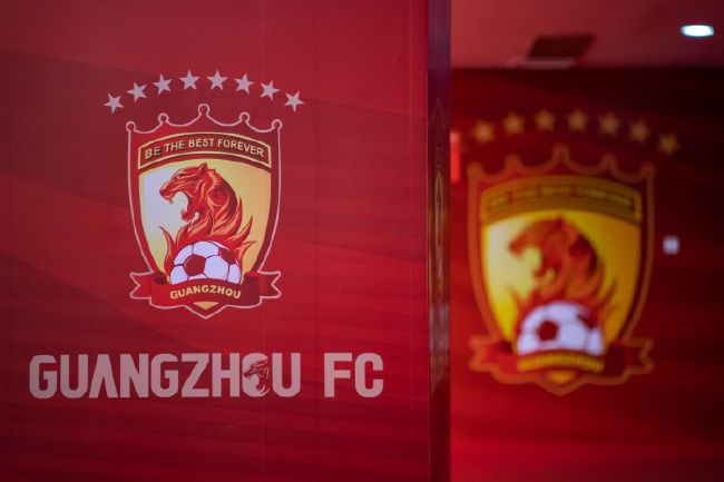 美女扒开尿口来摸